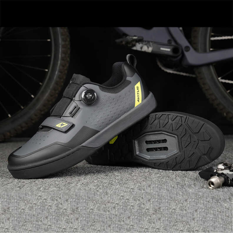Мужские кроссовки для горного  – обзор и цена Cycling Commuter Shoes