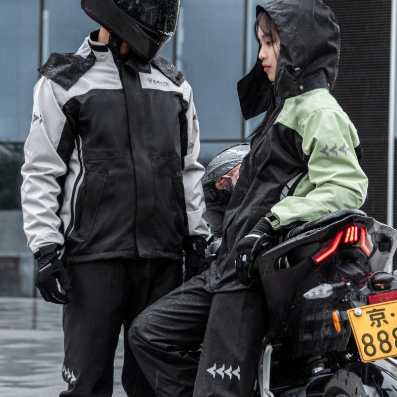 Мотоциклетный дождевой костюм  – обзор и цена Cycling Rain Jacket Commute